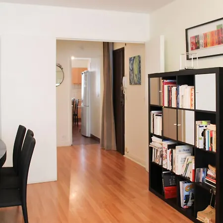 Apartamento Spacious 3 With Balcony In *